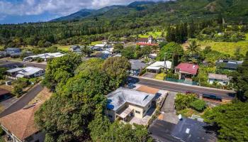 1988  Kahekili Hwy Wailuku, Wailuku home - photo 2 of 30