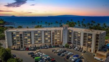 Island Surf condo # 308, Kihei, Hawaii - photo 1 of 36