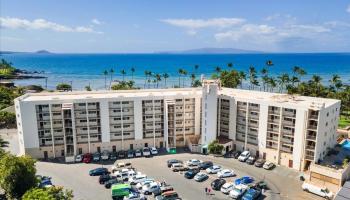 Island Surf condo # 308, Kihei, Hawaii - photo 2 of 36 Island Surf condo # 308, Kihei, Hawaii - photo 2 of 36