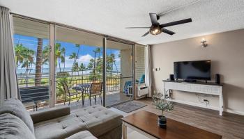 Island Surf condo # 308, Kihei, Hawaii - photo 6 of 36