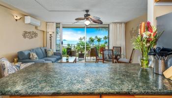 Island Surf condo # 512, Kihei, Hawaii - photo 5 of 41