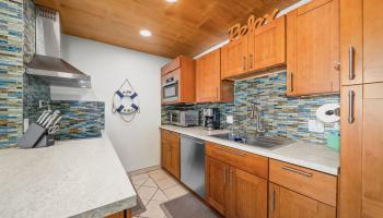 Island Surf condo # 514, Kihei, Hawaii - photo 5 of 47