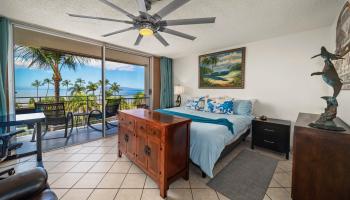 Island Surf condo # 514, Kihei, Hawaii - photo 6 of 47