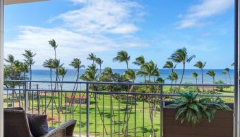 Island Surf condo # 601, Kihei, Hawaii - photo 4 of 40