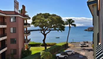 Maalaea Mermaid condo # 305, Wailuku, Hawaii - photo 6 of 29