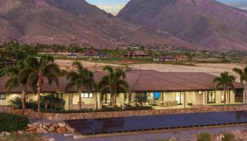 200  Hokiokio Pl Lahaina, Lahaina home - photo 4 of 50