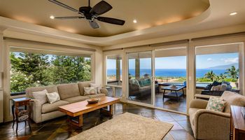 202 Paia Pohaku Pl Launiupoko, Lahaina home - photo 4 of 22 202 Paia Pohaku Pl Launiupoko, Lahaina home - photo 4 of 22