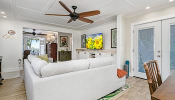 2038  Kahekili Hwy , Wailuku home - photo 6 of 48