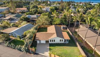 2040  Kanakanui Rd , Kihei home - photo 2 of 37