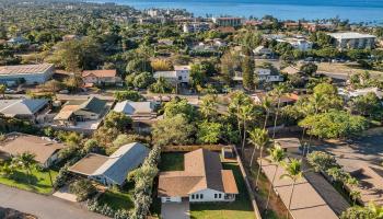 2040  Kanakanui Rd , Kihei home - photo 2 of 34