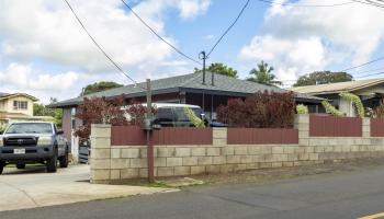 2047  Mokuhau Rd , Wailuku home - photo 2 of 34