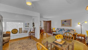 Kanoelani Apts condo # A, Kihei, Hawaii - photo 6 of 24