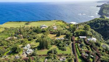 210  Door Of Faith Rd Huelo, Haiku home - photo 5 of 46