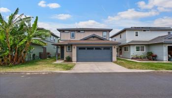 214  Alake St Traditions At Maui Lani, Kahului home - photo 5 of 27