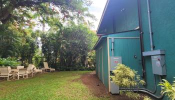 Bay Vista Apts condo # 10, Kihei, Hawaii - photo 2 of 16