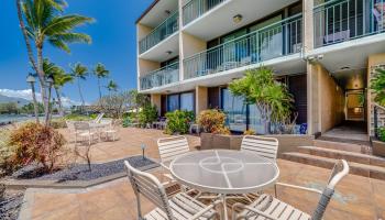 Punahoa Beach Apts condo # 101, Kihei, Hawaii - photo 3 of 9