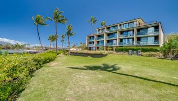 Punahoa Beach Apts condo # 101, Kihei, Hawaii - photo 5 of 9