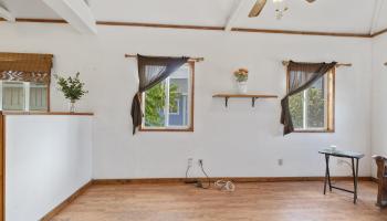 219  Momi Pl , Wailuku home - photo 6 of 35