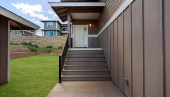 22  Maiaku St , Makawao/Olinda/Haliimaile home - photo 4 of 35