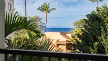 Ke Alii Ocean Villas condo # C203, Kihei, Hawaii - photo 4 of 37