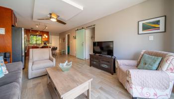 Pacific Shores condo # B-316, Kihei, Hawaii - photo 4 of 37