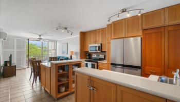 Pacific Shores condo # B414, Kihei, Hawaii - photo 1 of 42