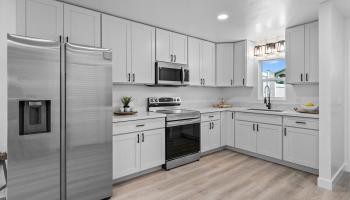 226  Hoomoku St , Kahului home - photo 2 of 50