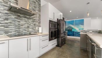 232  Kamahao Cir , Wailuku home - photo 5 of 50