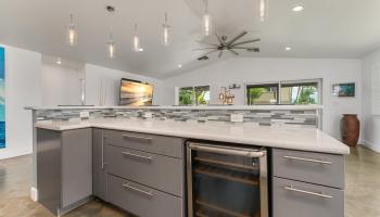 232  Kamahao Cir , Wailuku home - photo 6 of 50