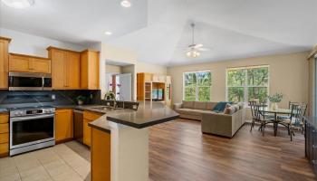 237  Kuli Puu St Ke Alii Kai, Kihei home - photo 2 of 45