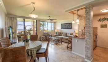 Kamaole Beach Club condo # B-107, Kihei, Hawaii - photo 5 of 38