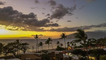 Kamaole Beach Royale condo # 604, Kihei, Hawaii - photo 2 of 37