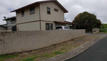 239  Hoomoku St , Kahului home - photo 2 of 17