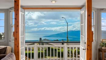 24  Kahoea Pl , Kula/Ulupalakua/Kanaio home - photo 3 of 50