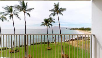 Royal Mauian condo # 408, Kihei, Hawaii - photo 4 of 30