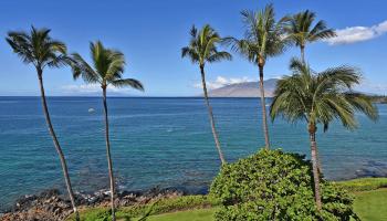 Royal Mauian condo # 617, Kihei, Hawaii - photo 1 of 31