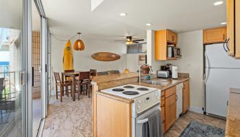 Kamaole Nalu condo # 301, Kihei, Hawaii - photo 4 of 35