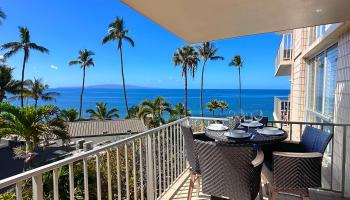 Kamaole Nalu condo # 402, Kihei, Hawaii - photo 4 of 40