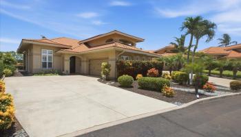 2451  Umeke Cir , Kihei home - photo 2 of 47
