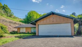 2475  Kaupakalua Rd Haiku,  home - photo 1 of 28