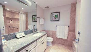 Whaler II condo # 357, Lahaina, Hawaii - photo 6 of 14