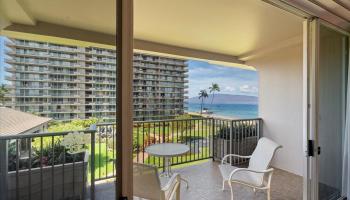 Whaler I condo # 415, Lahaina, Hawaii - photo 4 of 24