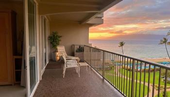 Whaler II condo # 670, Lahaina, Hawaii - photo 6 of 22