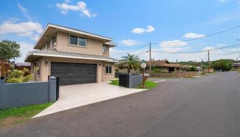 250  Halewili Dr , Wailuku home - photo 3 of 49