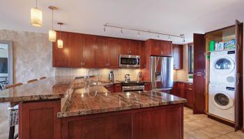 Kanai A Nalu condo # 412, Wailuku, Hawaii - photo 4 of 27