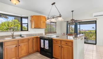 2556  Omiko Pl Keonekai, Kihei home - photo 4 of 27