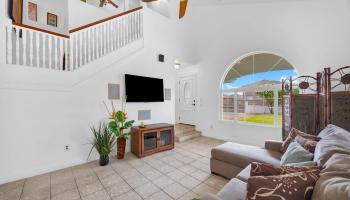 257  Kuualoha St , Kahului home - photo 5 of 47
