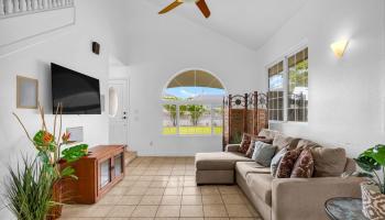257  Kuualoha St , Kahului home - photo 6 of 47