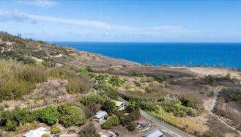 2609  Kahekili Hwy Waihee, Wailuku home - photo 2 of 50