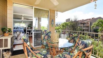 Haleakala Shores condo # B412, Kihei, Hawaii - photo 5 of 45